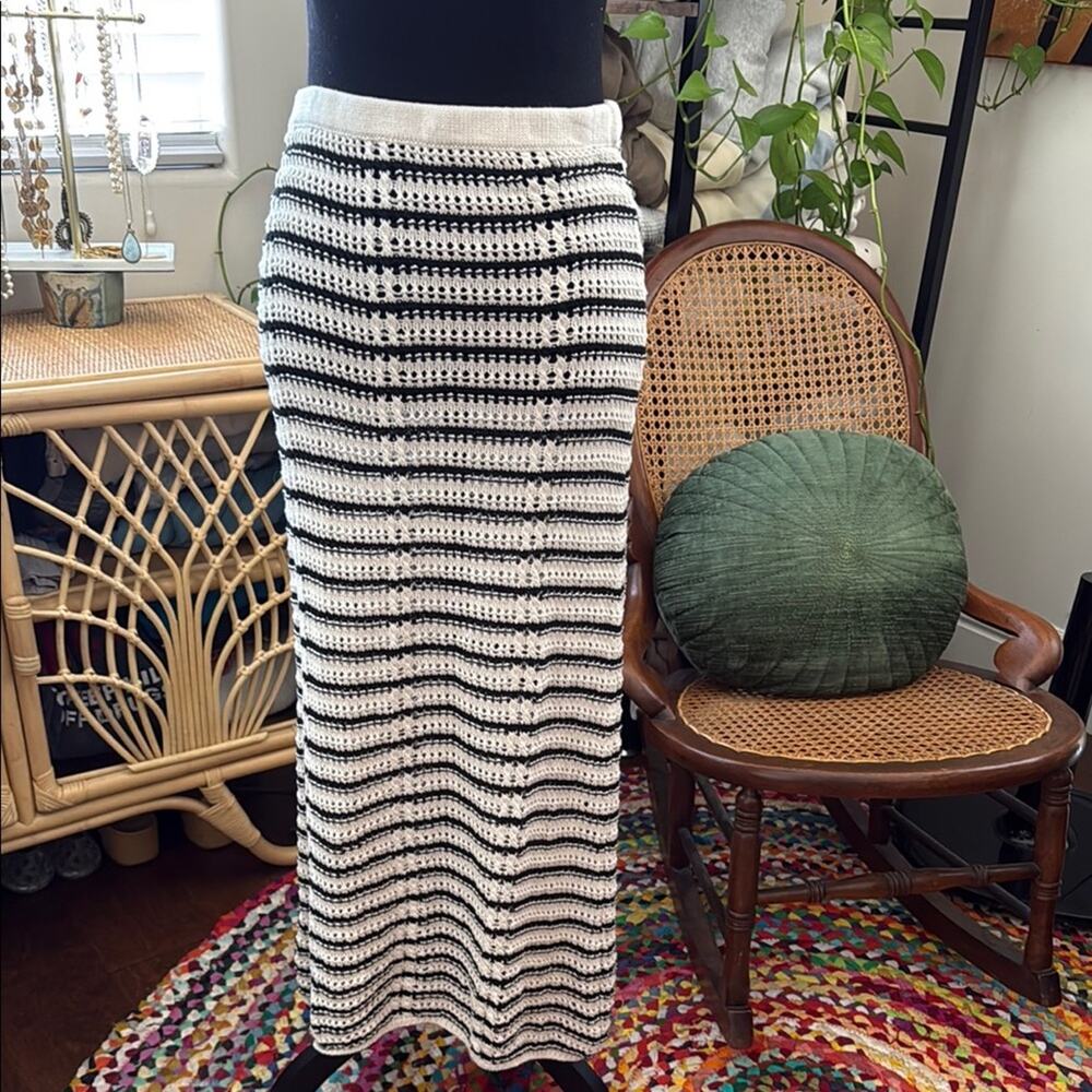 PacSun Navy & Cream Crochet Knit Elastic Waist Boho Hippie Nautical Maxi Skirt